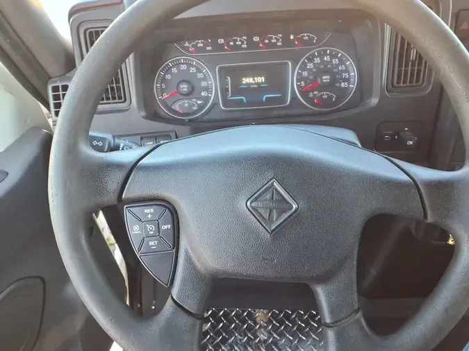 2020 NAVISTAR INTERNATIONAL MV607 (4X2)