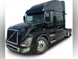 2017 Volvo VNL780