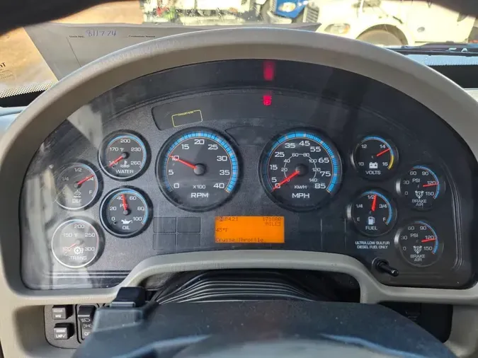 2019 NAVISTAR INTERNATIONAL 4300