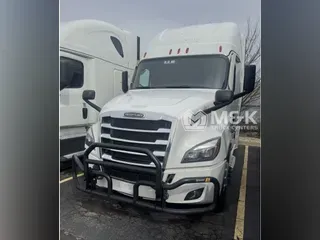 2021 FREIGHTLINER Cascadia 126