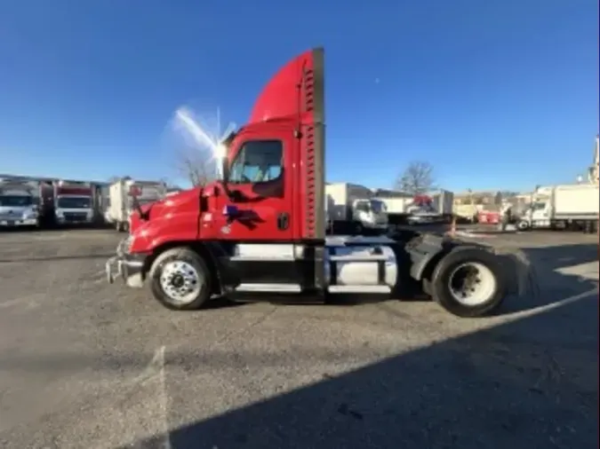 2019 FREIGHTLINER/MERCEDES CASCADIA 1253aec8155e544388392da8910ba1d55d5