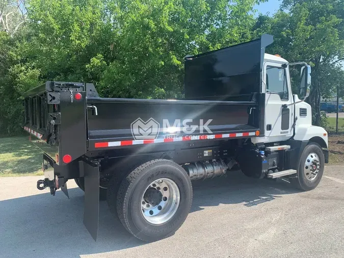 2024 MACK MD MD7