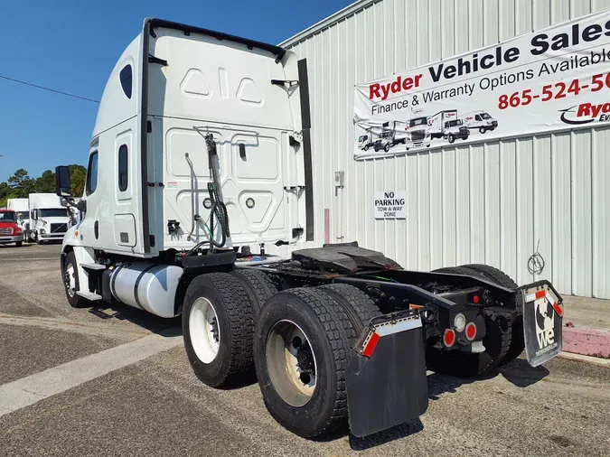 2019 FREIGHTLINER/MERCEDES CASCADIA 125