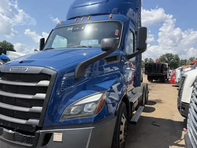 2022 FREIGHTLINER CASCADIA 1163af2fedfbf892238b9f9485b56021cb1