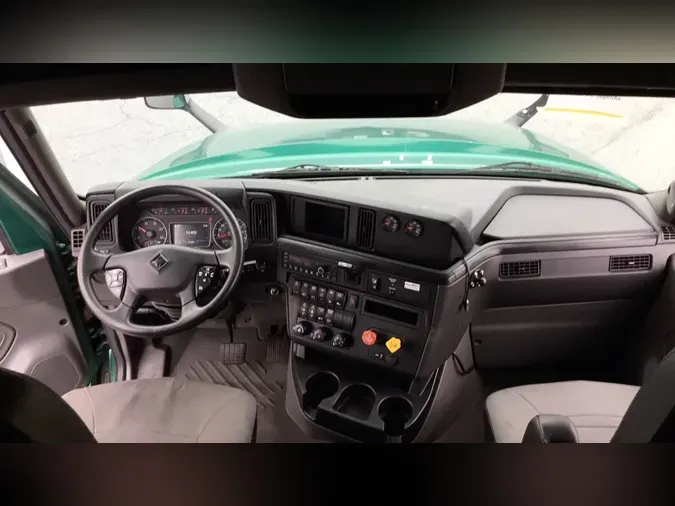 2021 International LT