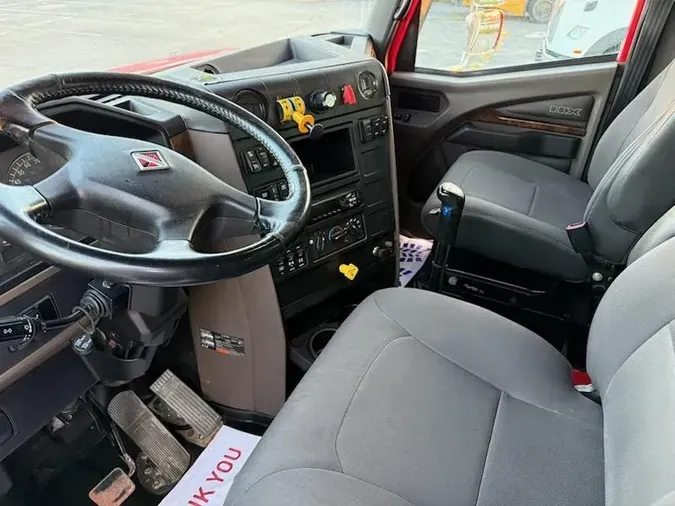 2020 International HX620