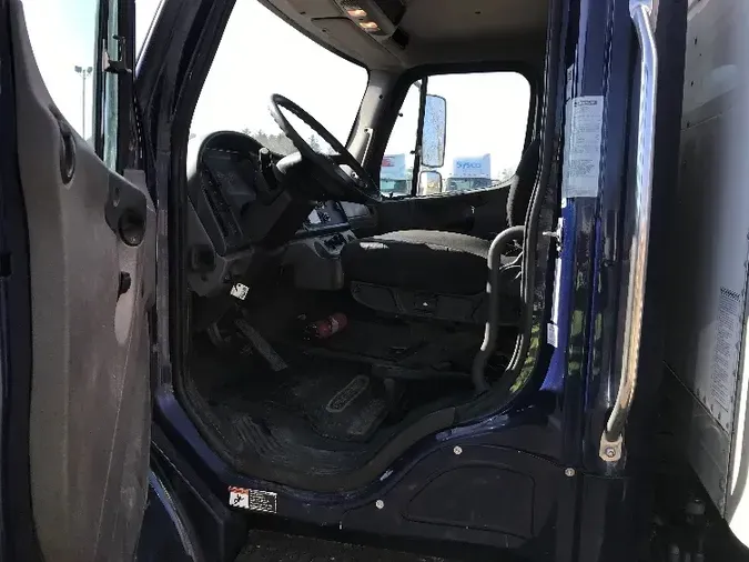 2017 Freightliner M2