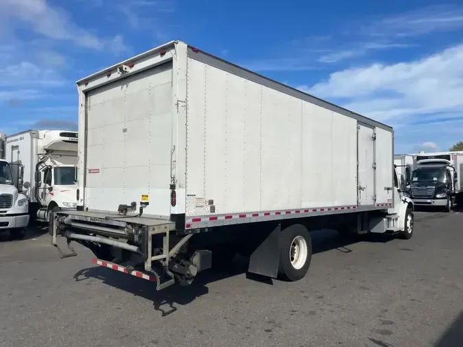 2018 FREIGHTLINER/MERCEDES M2 106