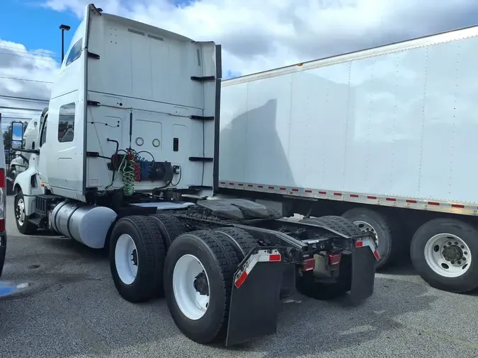 2019 NAVISTAR INTERNATIONAL LT625 SLPR CAB