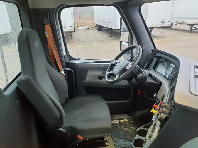 2020 FREIGHTLINER/MERCEDES NEW CASCADIA PX12664