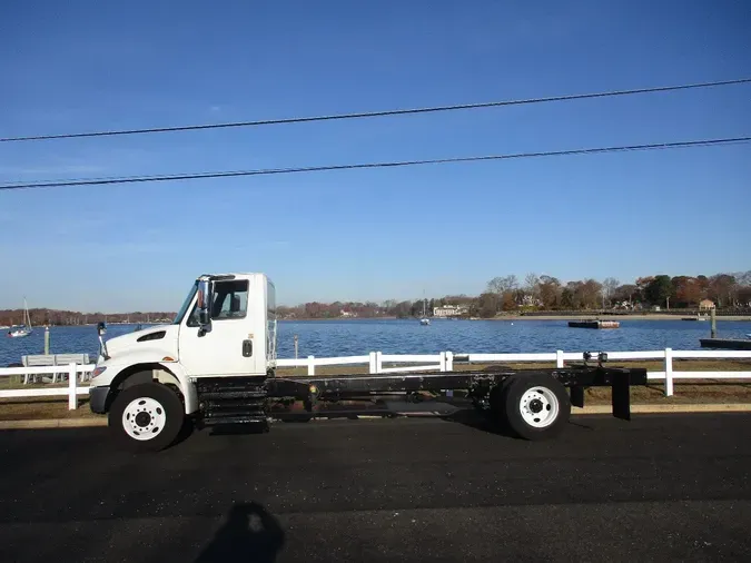 2015 INTERNATIONAL 4300