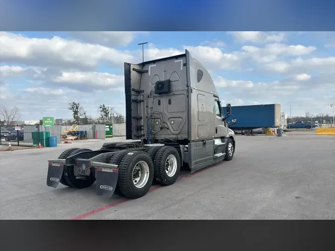 2021 Freightliner Cascadia