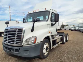 2017 FREIGHTLINER/MERCEDES CASCADIA 125