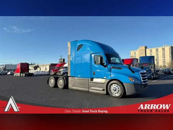 2021 FREIGHTLINER CA126