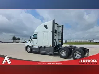 2020 FREIGHTLINER CA126