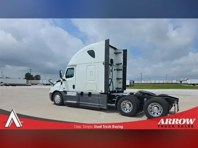 2020 FREIGHTLINER CA1263b0de8611be0ed025397ef7c6c65f07b