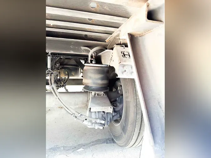 2019 UTILITY VS2RA