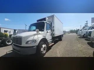 2017 FREIGHTLINER/MERCEDES M2 106