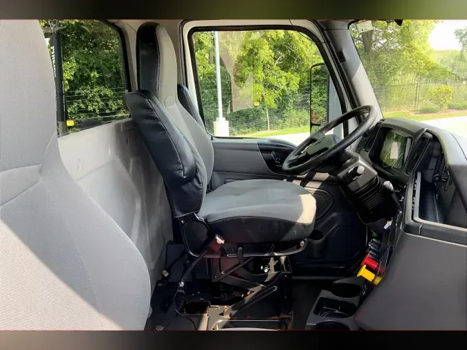 2019 INT LT625 6x4