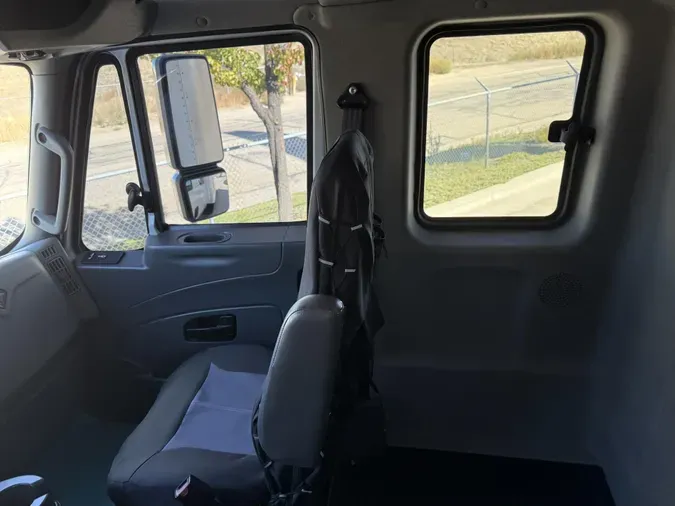 2018 International 4300