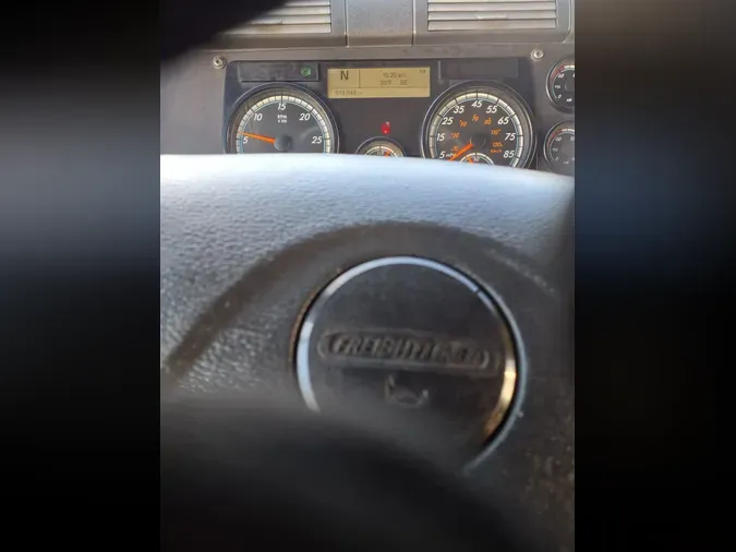 2019 FREIGHTLINER/MERCEDES CASCADIA 125