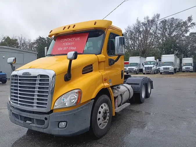 2018 FREIGHTLINER/MERCEDES CASCADIA 113