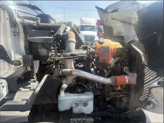 2020 NAVISTAR INTERNATIONAL RH613 DAYCAB T/A