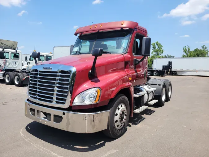 2016 FREIGHTLINER/MERCEDES CASCADIA 1253b22a4ee912bfc54bb1d02f978445ef8