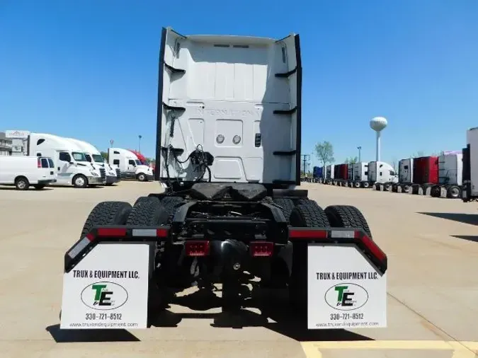 2019 International LT