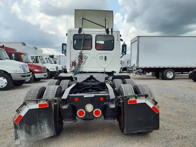 2018 FREIGHTLINER CASCADIA 125