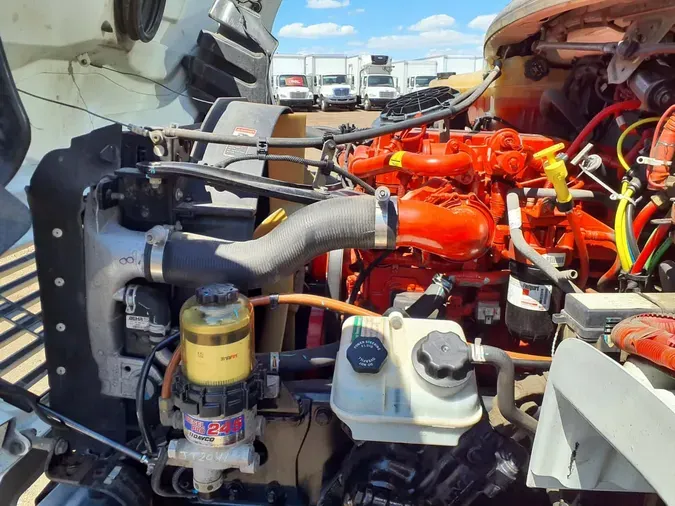 1995 NAVISTAR INTERNATIONAL 8100