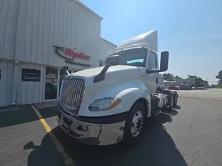 2019 NAVISTAR INTERNATIONAL LT625 DAYCAB T/A