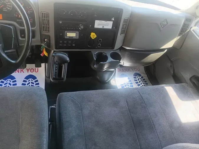 2019 NAVISTAR INTERNATIONAL 4300