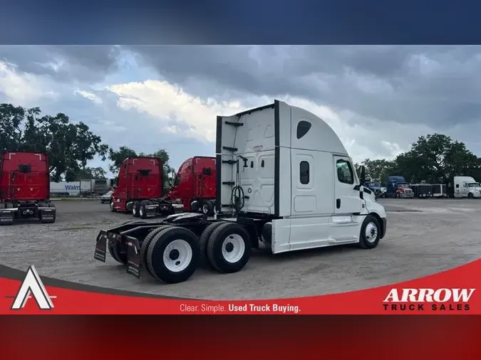 2023 FREIGHTLINER CA126