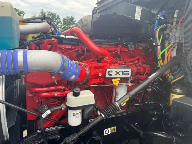 2022 Kenworth T680