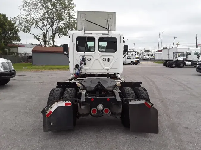 2018 FREIGHTLINER CASCADIA 113
