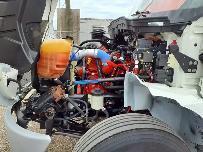 2020 NAVISTAR INTERNATIONAL MV607 (4X2)