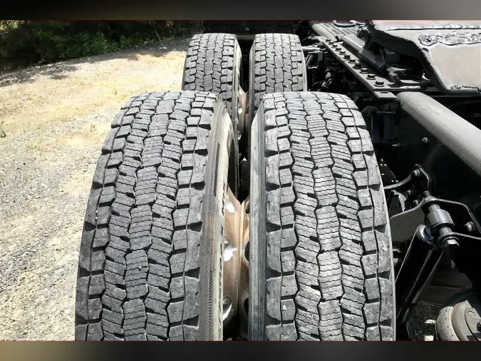 2021 INT LT625 6x4