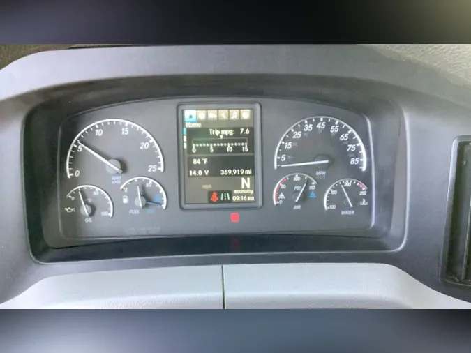 2020 Freightliner Cascadia 126