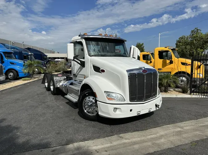 2015 Peterbilt 579