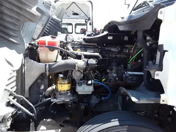 2017 FREIGHTLINER CASCADIA 125