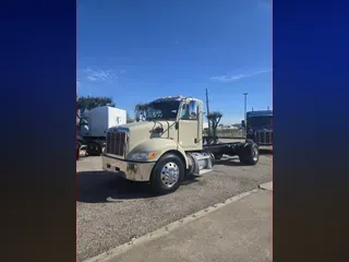 2019 Peterbilt 337