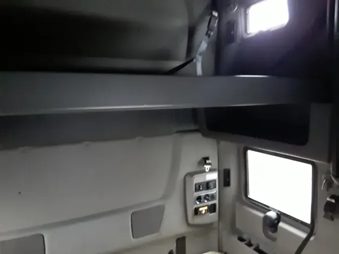 2020 NAVISTAR INTERNATIONAL LT625 SLPR CAB