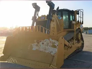 2018 CATERPILLAR D8T