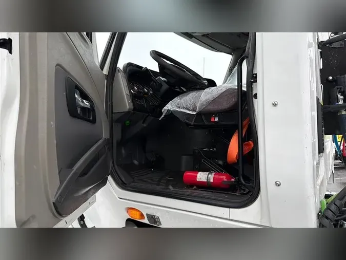 2017 INTERNATIONAL PROSTAR