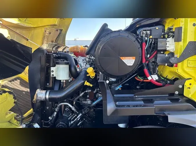 2018 INTERNATIONAL RH613