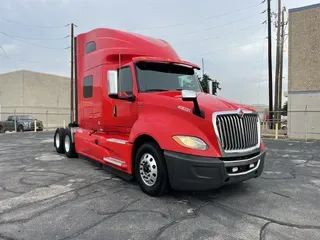 2018 International LT625