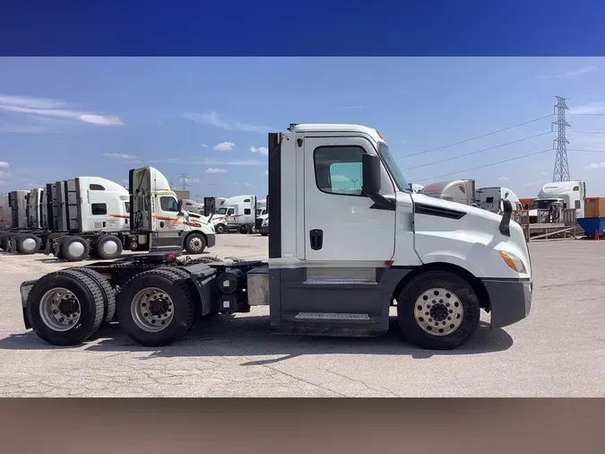 2020 Freightliner Cascadia 1263b76544b5c824b4b89e5786ab82e29d2