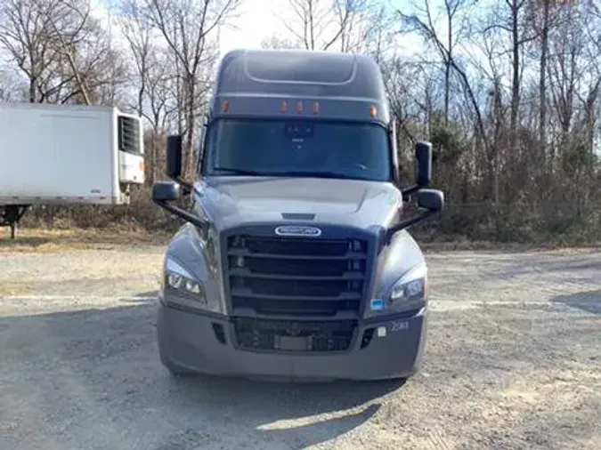 2023 Freightliner Cascadia