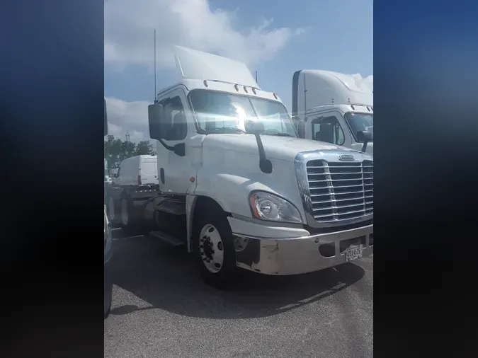 2016 FREIGHTLINER/MERCEDES CASCADIA 125